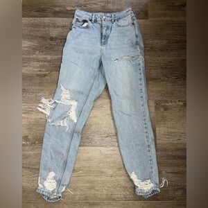 Topshop Super Rip Mom Jean light denim color High waist Sz 26/30